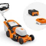 STIHL RMA 453 PV con batteria AP 300 S e caricatore AL 301