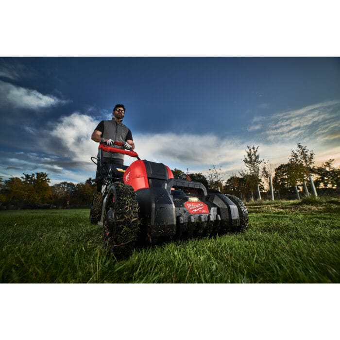 MILWAUKEE Self-propelled lawn mower 3-in-1 46 cm dual battery (2x18V) M18™ FUEL™ - Image 4