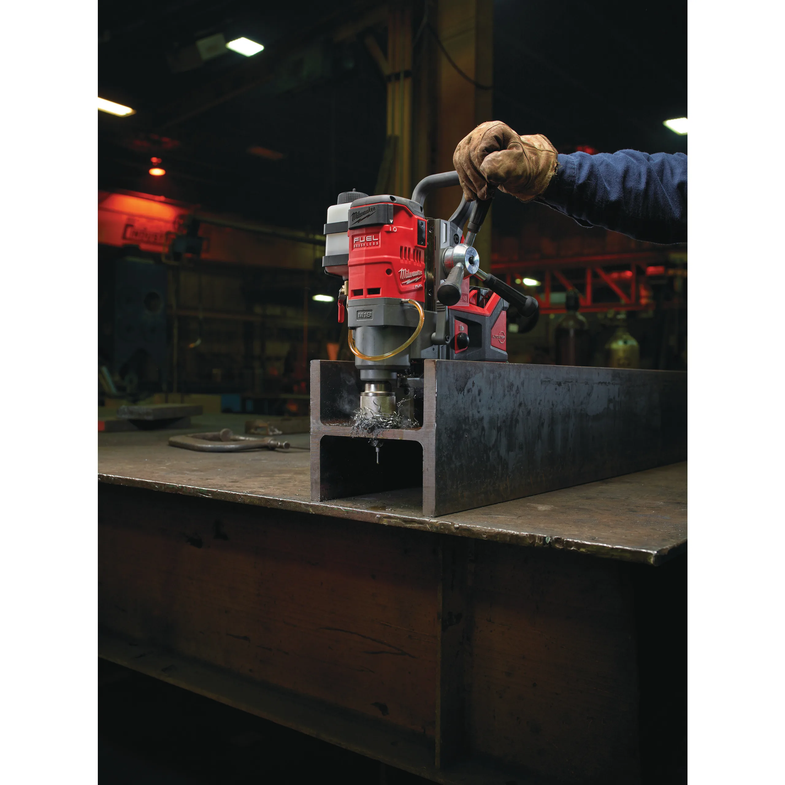 MILWAUKEE Magnetic Drill - Luca Castelli SA Svizzera
