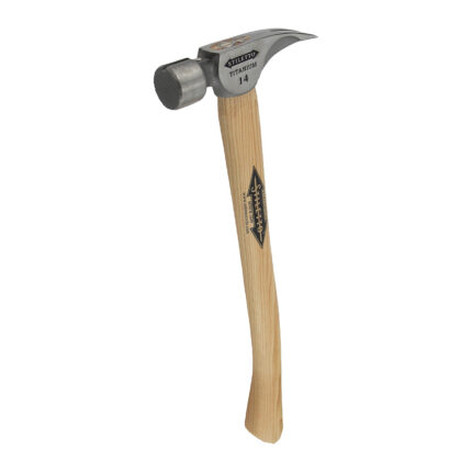milwaukee martello in titanio con manico in legno