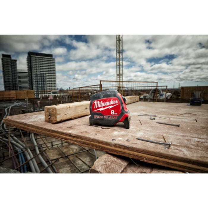 Flexomètre Milwaukee à lame large