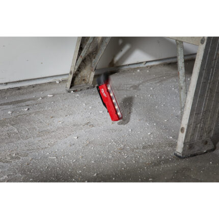 milwauke torcia tascabile 300l
