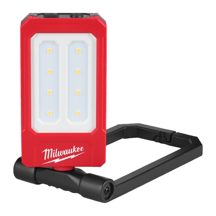 milwaukee torcia tascabile pieghevole con batteria interna ricaricabile