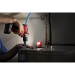 milwauke torcia tascabile a faro 550l ricaricabile con usb