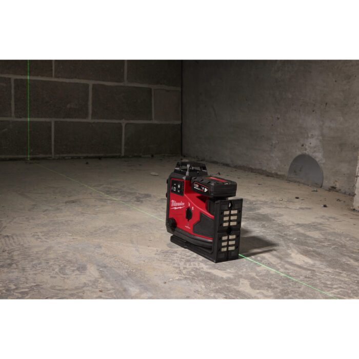 Milwaukee m12™ 3-Linien 360° grüner Linearlaser mit automatischer Ausrichtung Milwaukee m12™ 3-Linien 360° grüner Linearlaser mit automatischer Ausrichtung