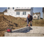 Milwaukee green m12™ 3-line 360° linear laser with auto alignment