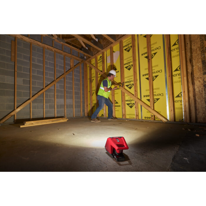 milwauke faro led m12™ milwauke faro led m12™