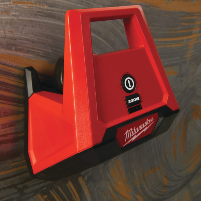 milwauke faro led m12™ milwauke faro led m12™