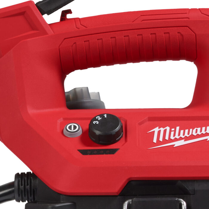 Milwaukee m12™ 3.7-liter chemical agent sprayer pump Milwaukee m12™ 3.7-liter chemical agent sprayer pump