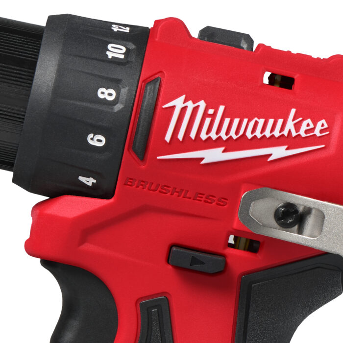 milwaukee trapano avvitatore
