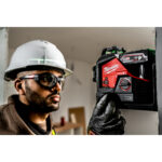 milwauke laser lineare verde m12™ a 2 linee con 4 punti piombo