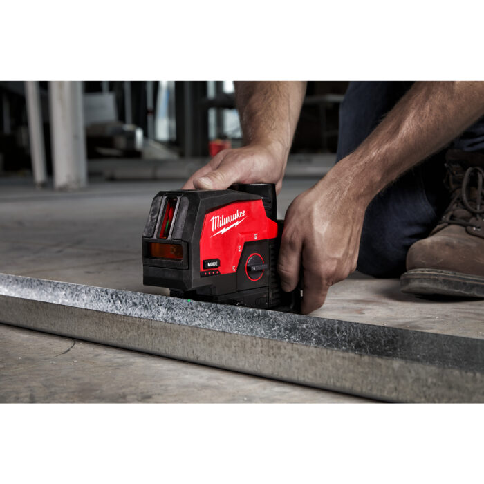 milwauke laser lineare verde m12™ a 2 linee con 2 punti piombo milwauke laser lineare verde m12™ a 2 linee con 2 punti piombo