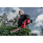 milwauke compact m12 fuel™ hedge trimmer with 20 cm blade