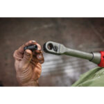 milwaukee cricchetto con foro passante m12 fuel™ insider™