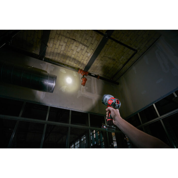 milwauke torcia led a lunga distanza m12™ milwauke torcia led a lunga distanza m12™