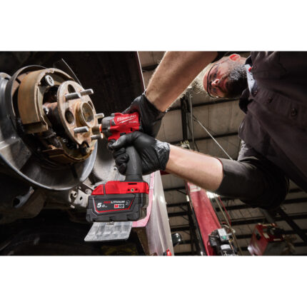 milwaukee batteria m18โข 5.0 ah resistente agli agenti chimici
