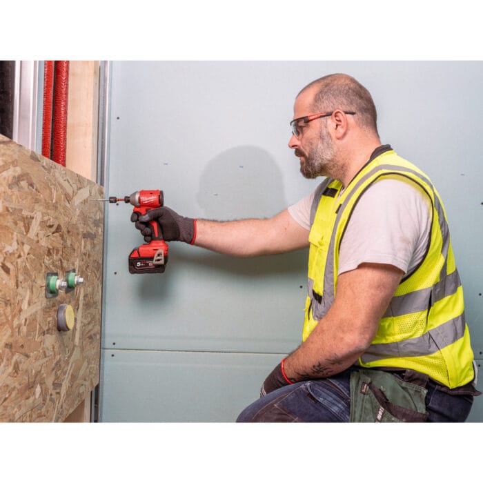 milwaukee avvitatore ad impulsi ¼″ brushless m18™ con attacco esagonale