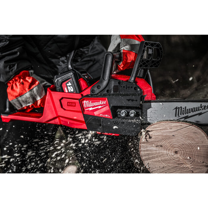 milwauke elettrosega m18 fuel™ con barra da 30 cm milwauke elettrosega m18 fuel™ con barra da 30 cm
