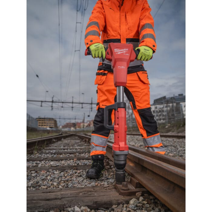 boulonneuse à chocs ferroviaire 1″ m18 fuel™ avec anneau de friction milwaukee