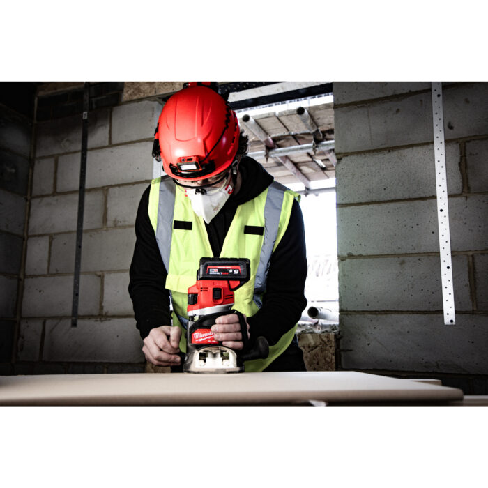 milwaukee défonceuse m18 fuel™ avec pince 12 mm