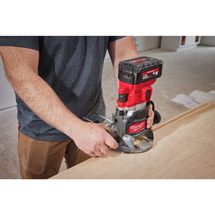 milwaukee m18 fuel™ router with 12 mm collet