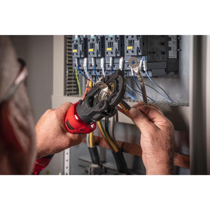 milwauke m18™ force logic™ crimpatrice idraulica 60 kn