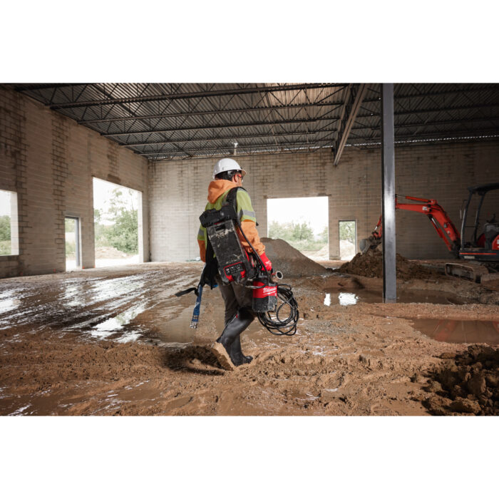 Milwaukee mx fuel™ submersible pump