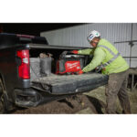 milwaukee torre faro compatta mx fuel™ packout™ batteria/corrente