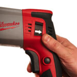 milwauke tassellatore sds plus a tre modalità con capacità di foratura fino a 30 mm