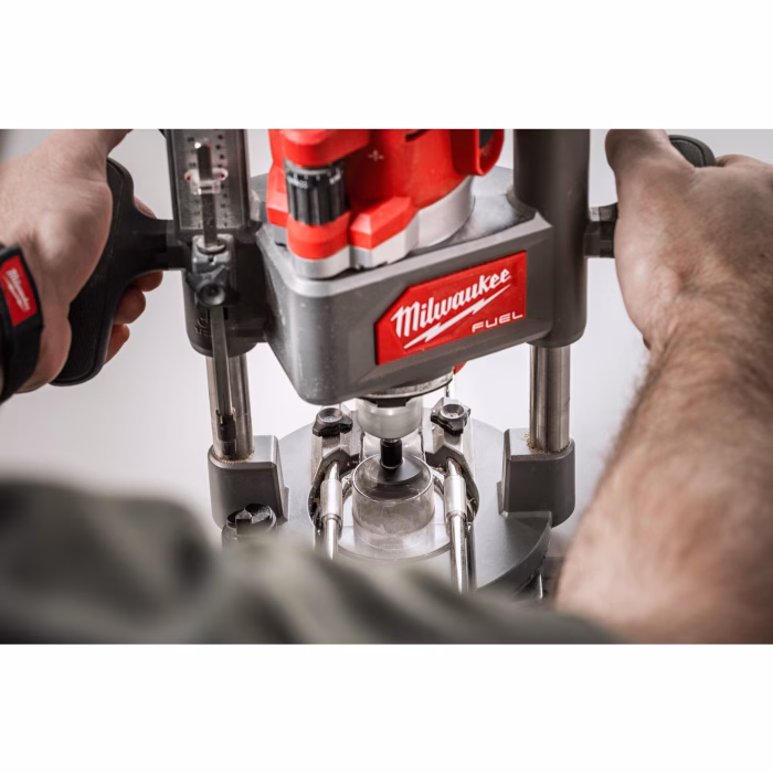 milwaukee fresa per mortasare 8 mm