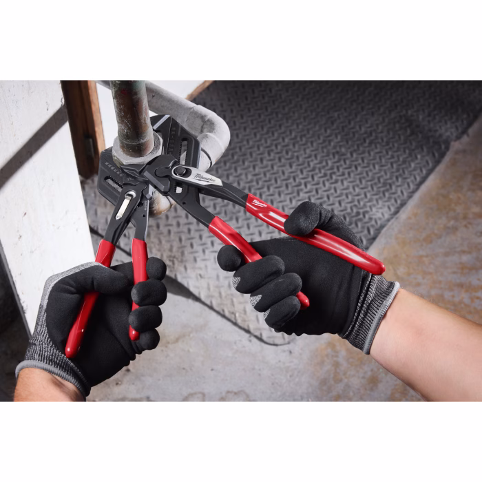 milwaukee pinza con becchi a chiave