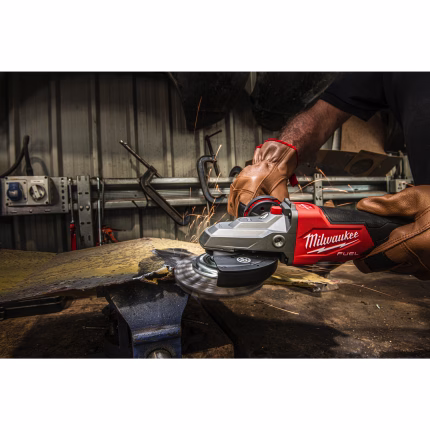 milwaukee spazzola conica intrecciata