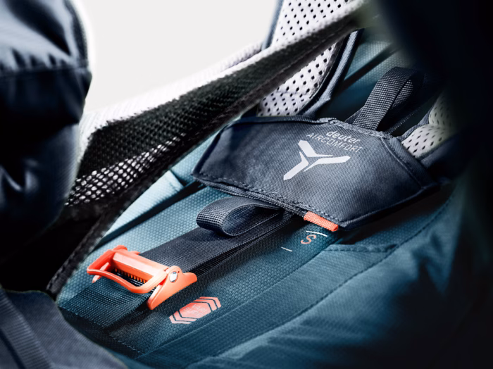 deuter futura air trek 50+10 atlantic ink s l