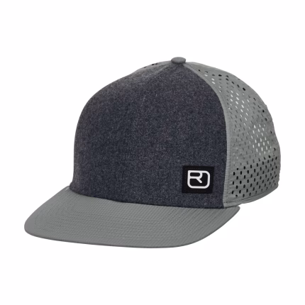 ortovox logo air trucker cap green sage 60cm